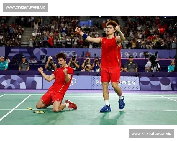 羽毛球赛场激情对决高手云集点燃竞技梦想与团队荣耀之路